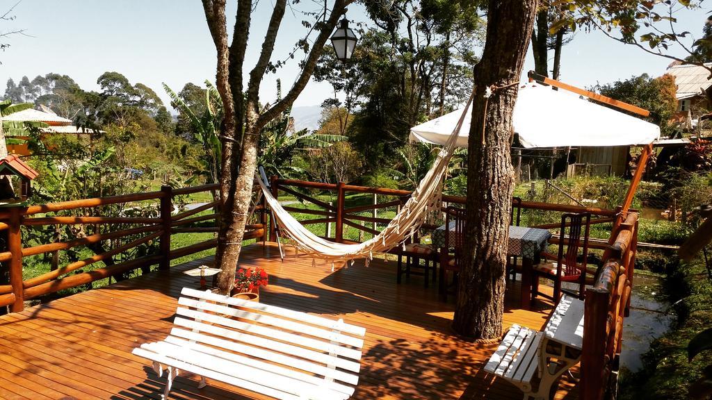 Casa Na Floresta Em Campos Do Jordao Villa Luaran gambar